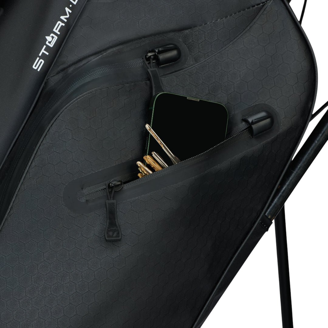 TaylorMade Storm Dry Golf Stand Bag M2396001
