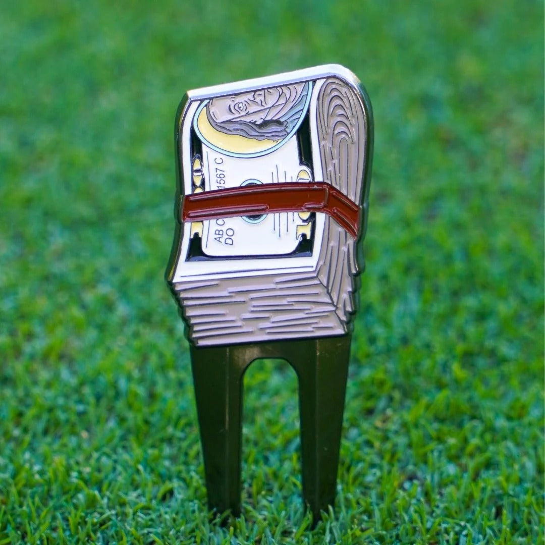 Skins Golf Dollar Bills Divot Tool
