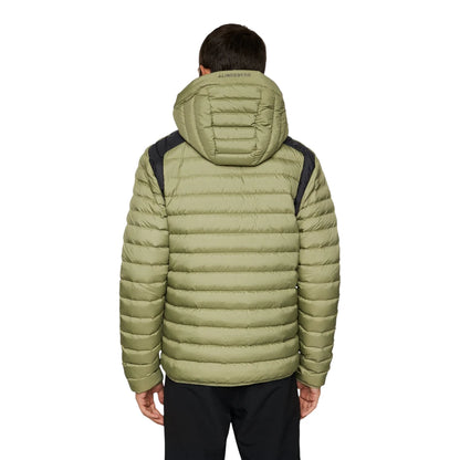 J.Lindeberg Oden Light Hooded Golf Jacket AMOW12209