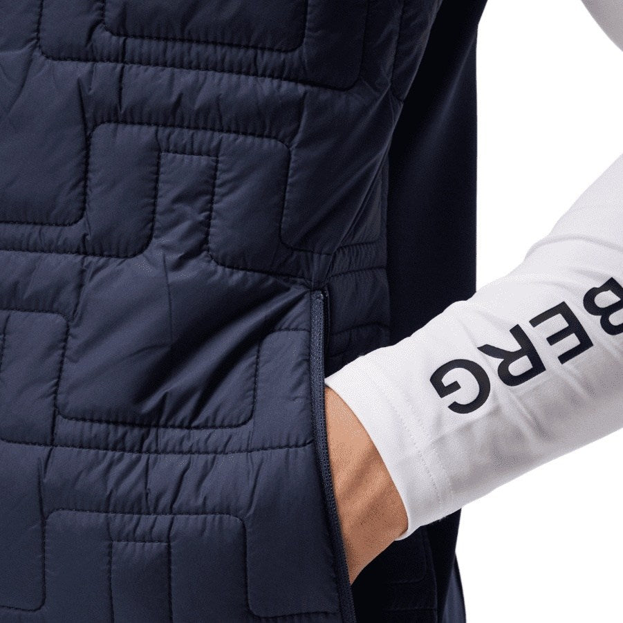 J Lindeberg Quilt Hybrid Golf Vest AMOW09067