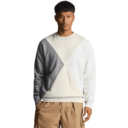 Lyle & Scott Argyle Panelled Crew Neck Golf Sweater ML1907G