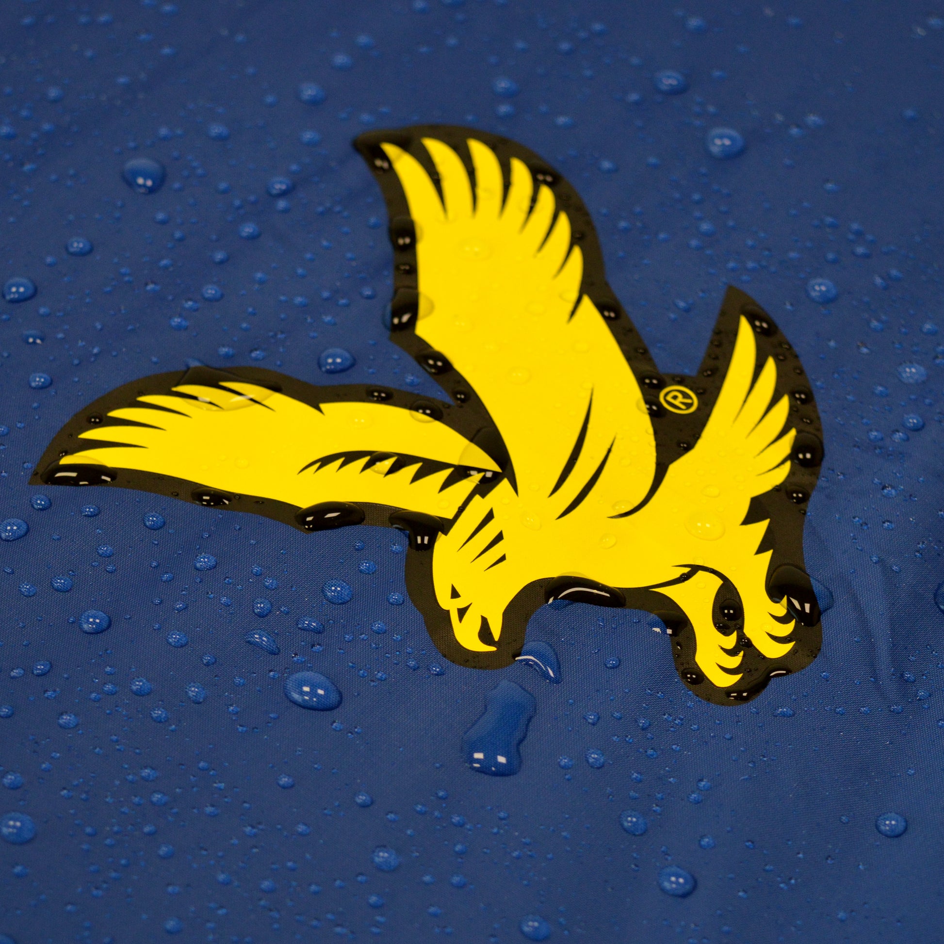 Lyle & Scott Dual Canopy Umbrella