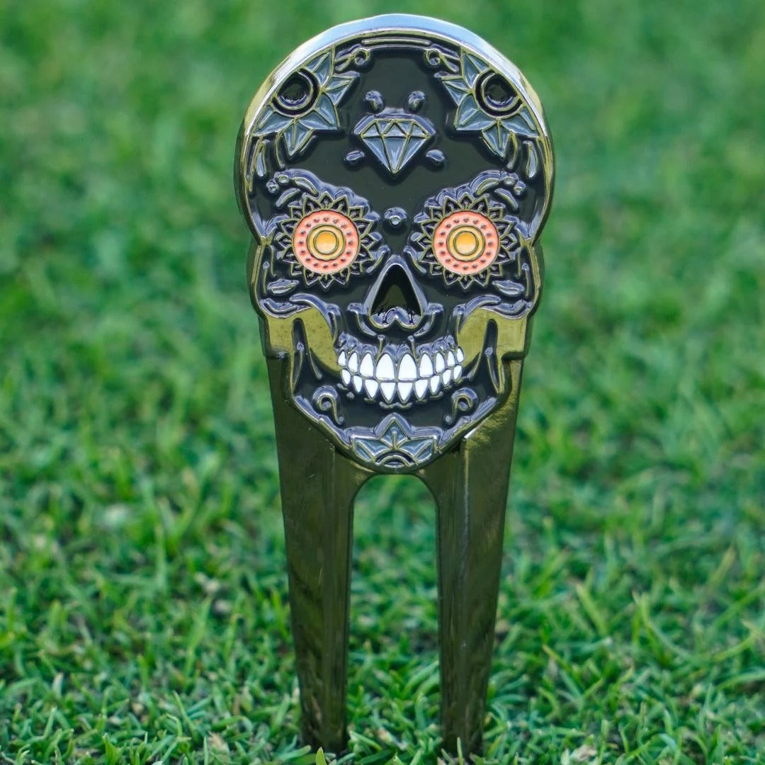 Skins Golf Dia de los Muertos Black Divot Tool